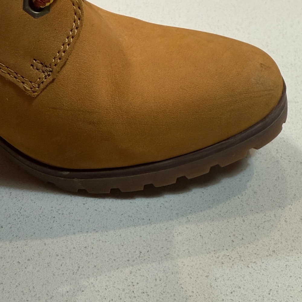 Timberland Yellow Lace-Up Heeled Boots - Picture 8 of 9